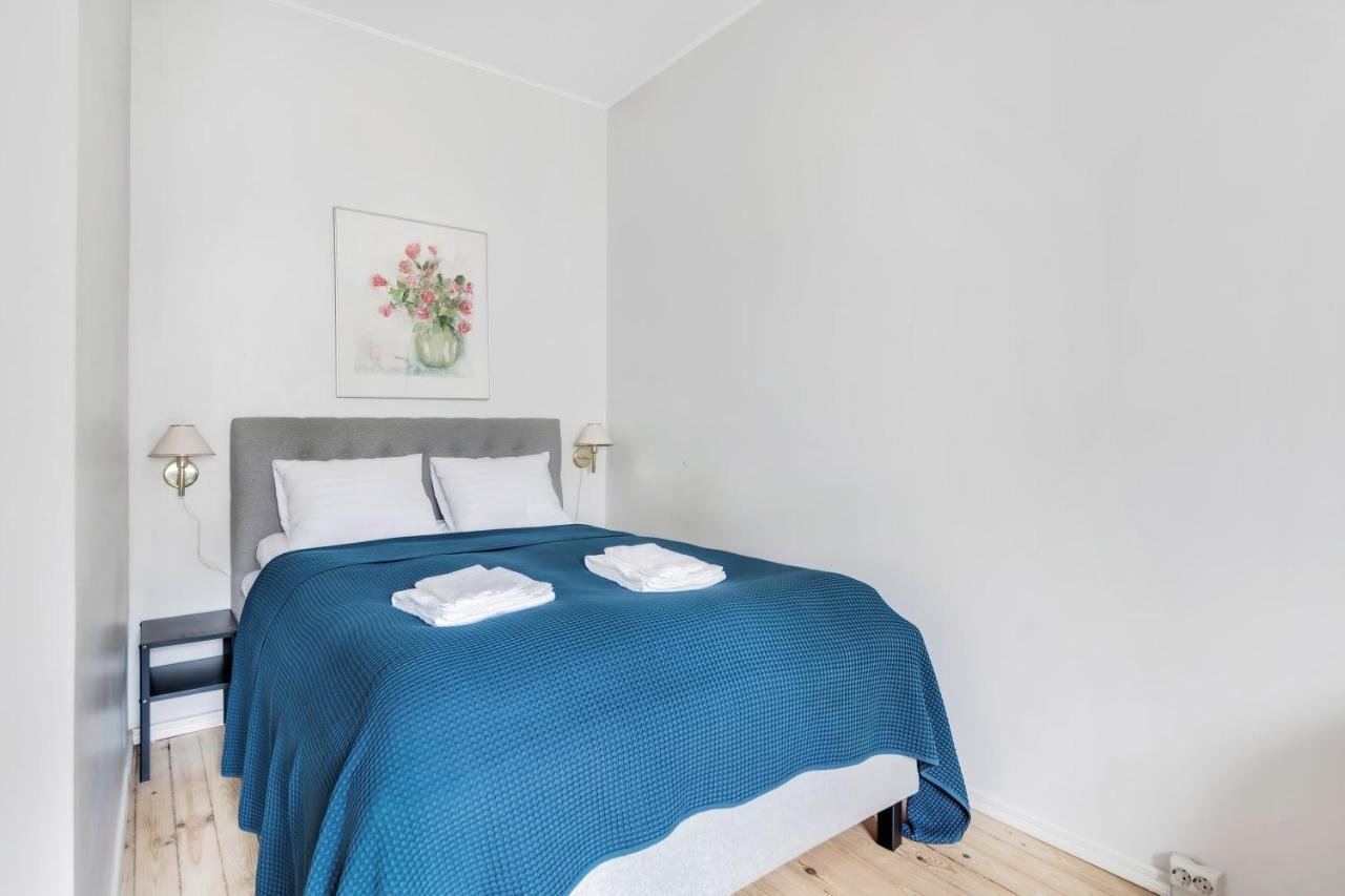 Wehost Modern Kitchen Studio With Bright Colours Appartement Helsinki Buitenkant foto